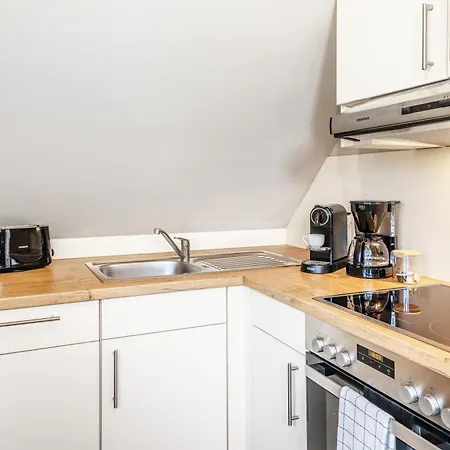 Kuesten Deichelfe - Gruenblick, Balkon, 45qm * 特希尔