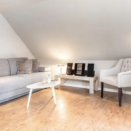 Kuesten Deichelfe - Gruenblick, Balkon, 45qm Apartment
